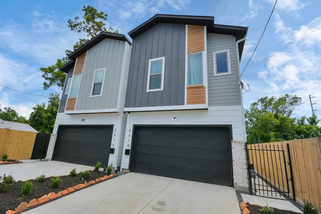 Blissful Getaway Home With Hot Tub & Backyard Near Downtown ฮูสตัน ภายนอก รูปภาพ